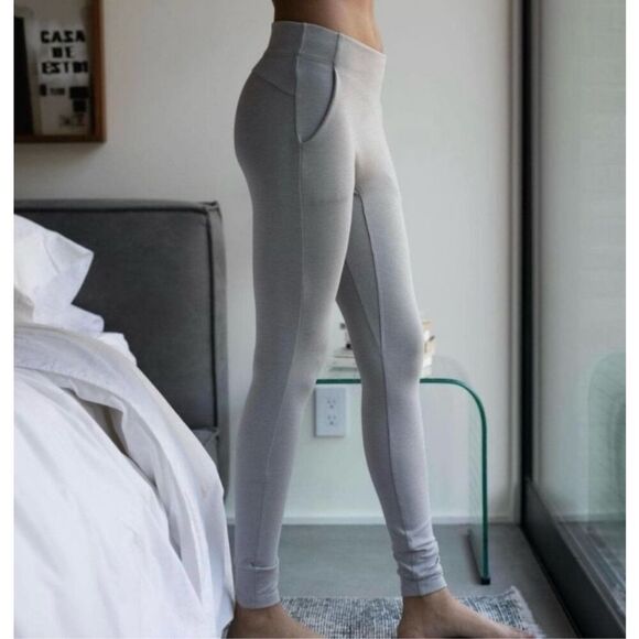 ✨Lunya Supima Cotton Restore Pocket Sz Large Leggings✨ - Picture 2 of 8